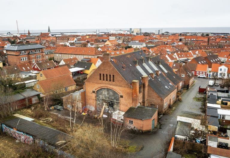 Følg restaureringen af Rønne Gamle Elværk og Badeanstalt