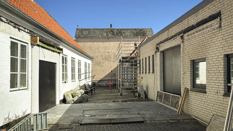 Hertugens drengeskole i Augustenborg under restaurering