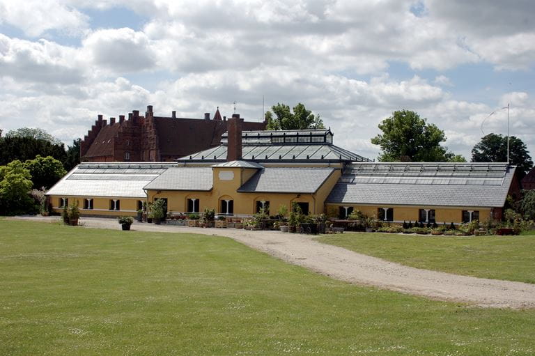 EKSTRA DAG på Gisselfeld Kloster: Besøg slottets orangeri og juleudstilling