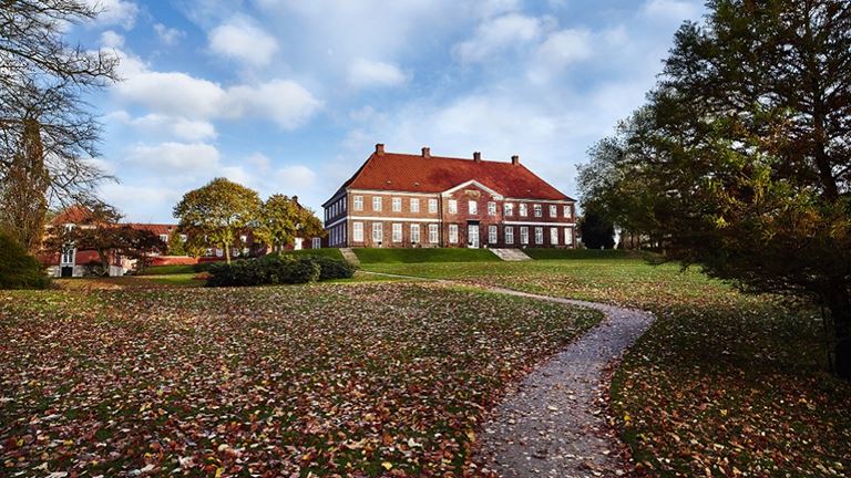 Hør om restaureringen af Hindsgavl Slot