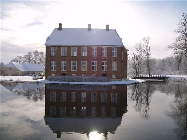 Jul på slottet: Vind et besøg på gamle Gram