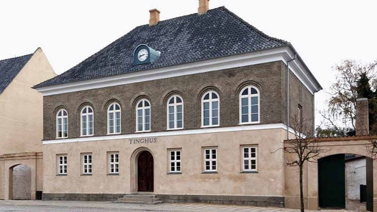 Oplev det historiske Kochs Tinghus på Stevns