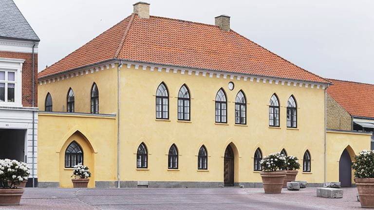 Få eksklusiv rundtur i Kornerups nygotiske rådhus