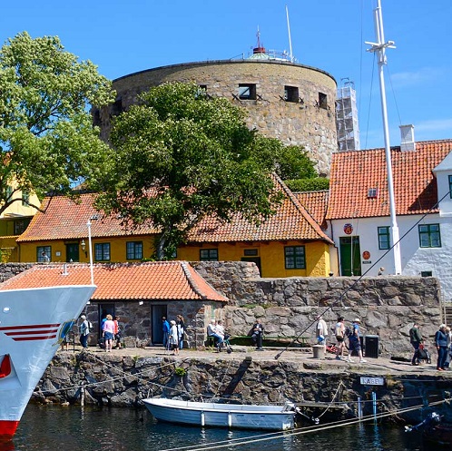Store Tårn: Fængslende udstillinger og udsigt (Christiansø)