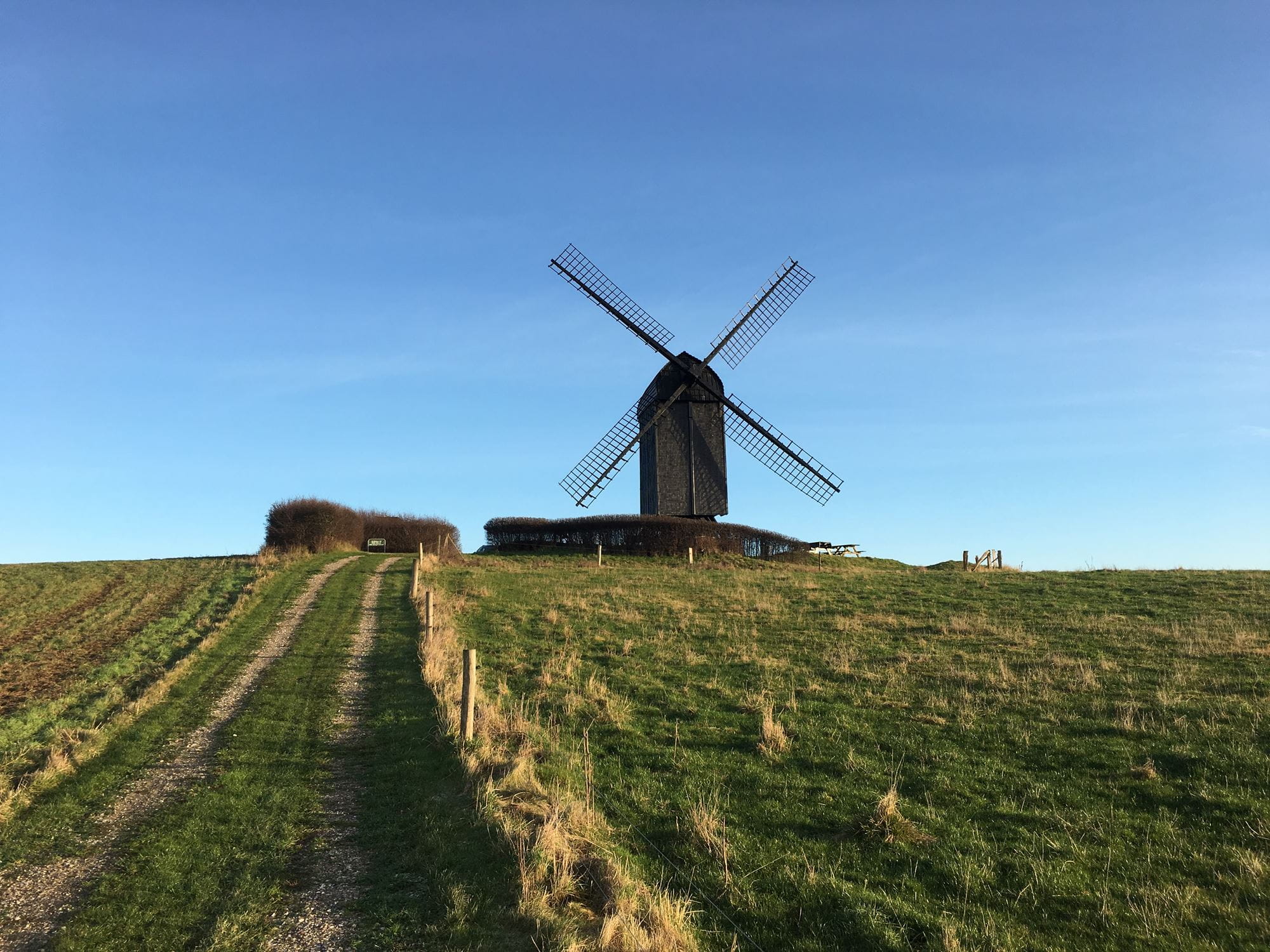 De gamle møller i Danmark har stor lokal og national betydning, fordi de fortæller om det førindustrielle landbrugsland Danmark var engang,  fortæller Morten Ulrik Jørgensen.