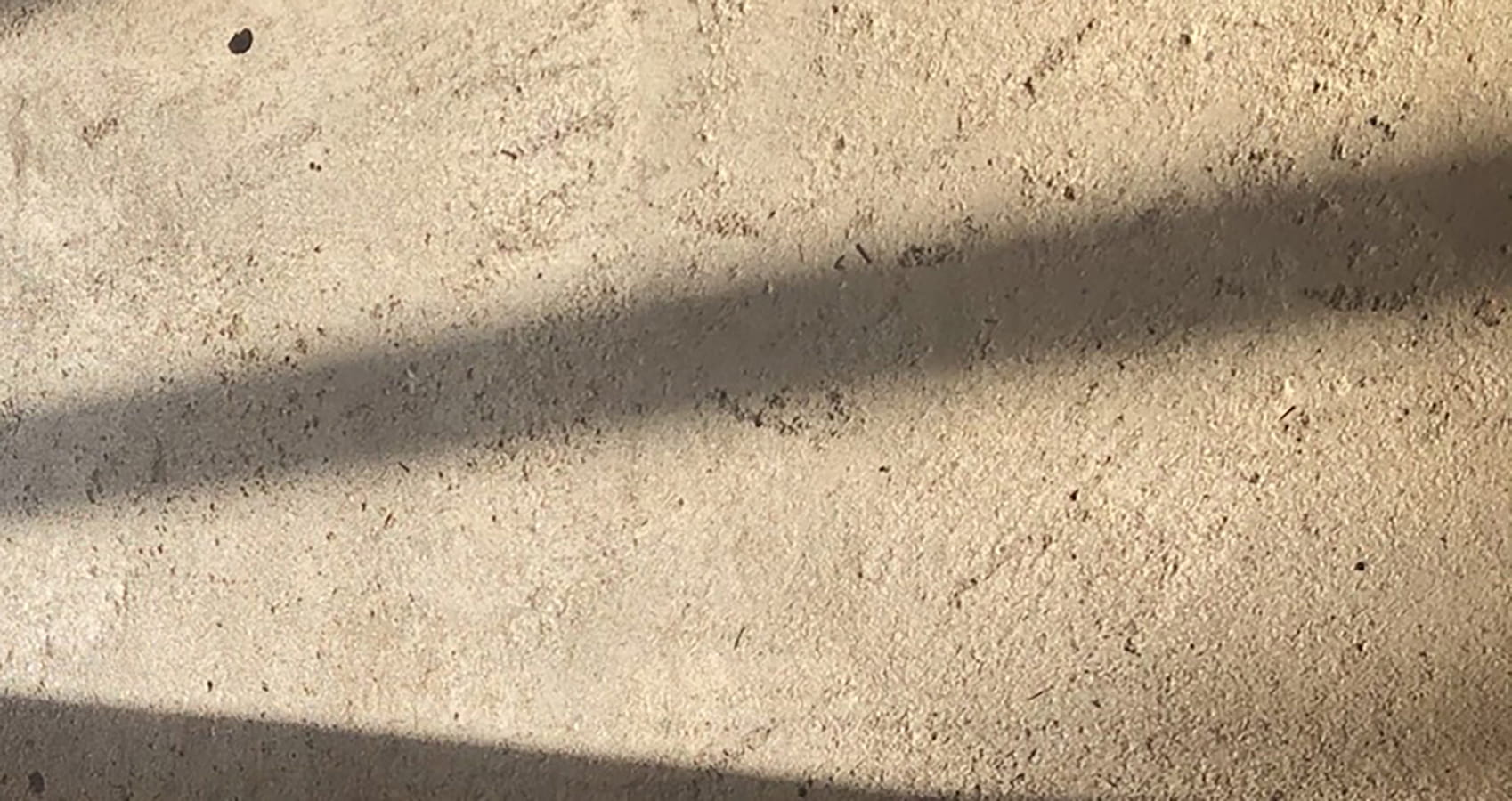 Beton er det mest anvendte byggemateriale i verden. Så hvordan kan vi minimere mængderne og anvende mindre CO2- belastende typer af beton? Det undersøger Realdania By & Byg med MiniCO2 Etagehus BETON. 