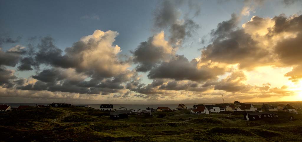 I Klitmøller skal etableres et fysisk mødested, hvor beboere og besøgende kan udvikle idéer sammen.